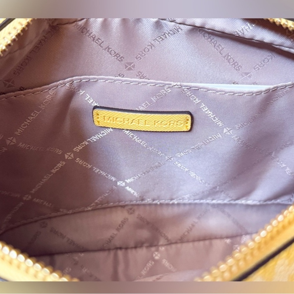 Michael Kors Jet Set Yellow Crossbody Bag - Picture 7 of 11